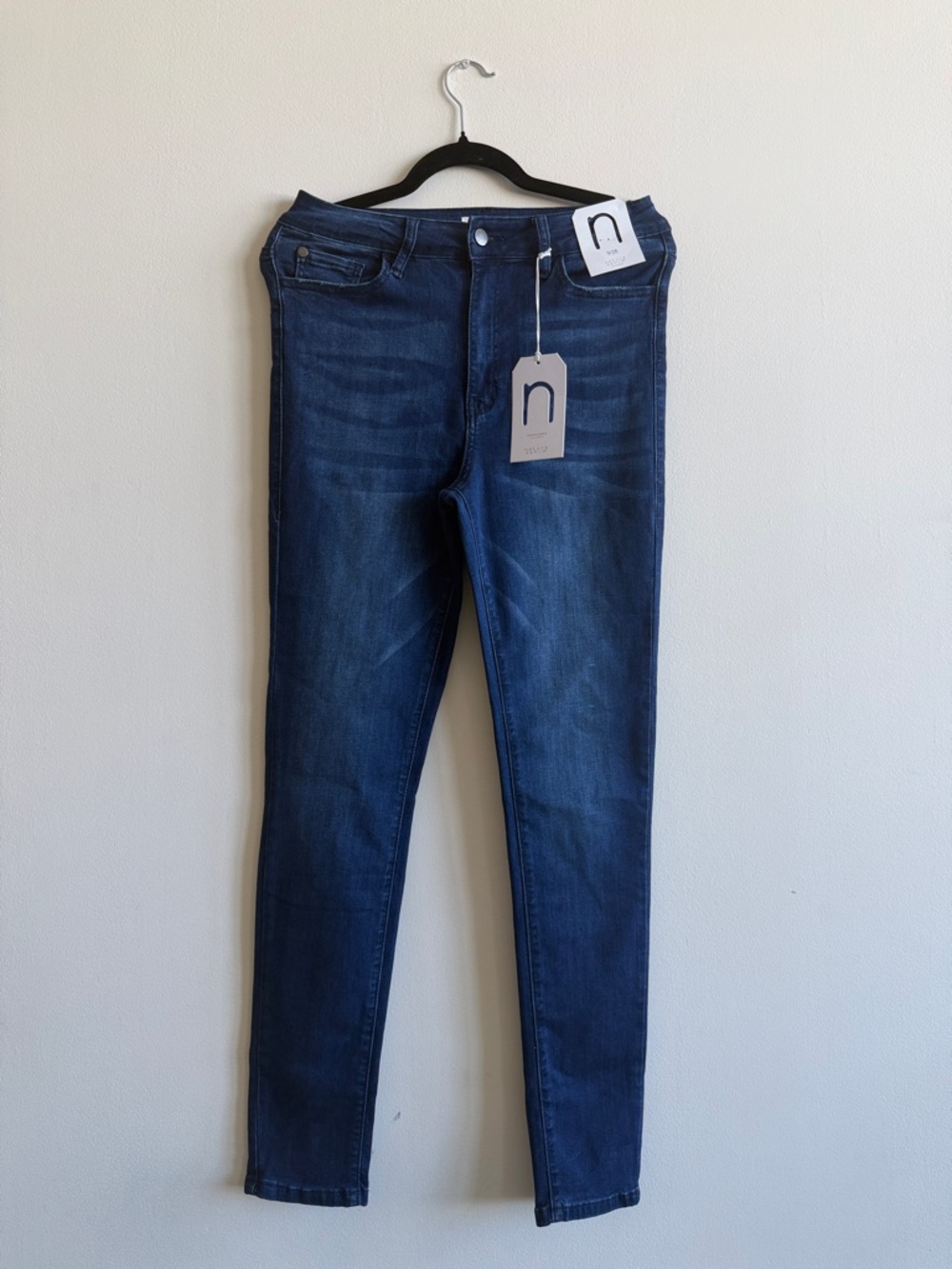 Slim Skinny Jeans in Dark Blue - Nature’s Denim Brand for curvy gals 🫶🏼